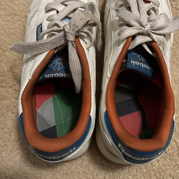 Reebok shoes - Picture 6 of 7